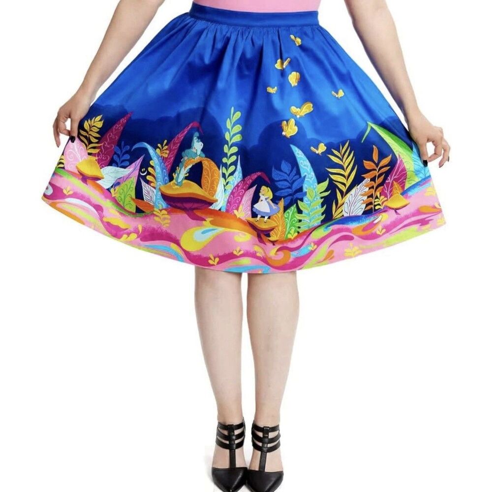 Disney Stitch Shoppe Loungefly Alice Caterpillar Dream Sandy Skirt M NWT Pin - Picture 1 of 16